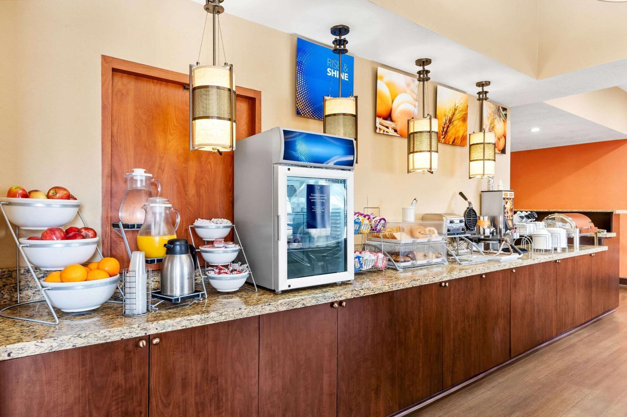 Comfort Suites Clovis Kültér fotó
